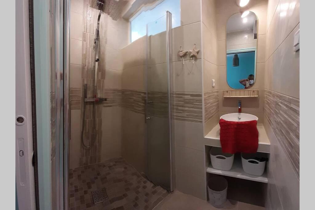 16 Rdc Maison 2Ch-2Sdb-2Wc 6 Personnes Les Gites Bigoudens Ploneour-Lanvern Exterior photo